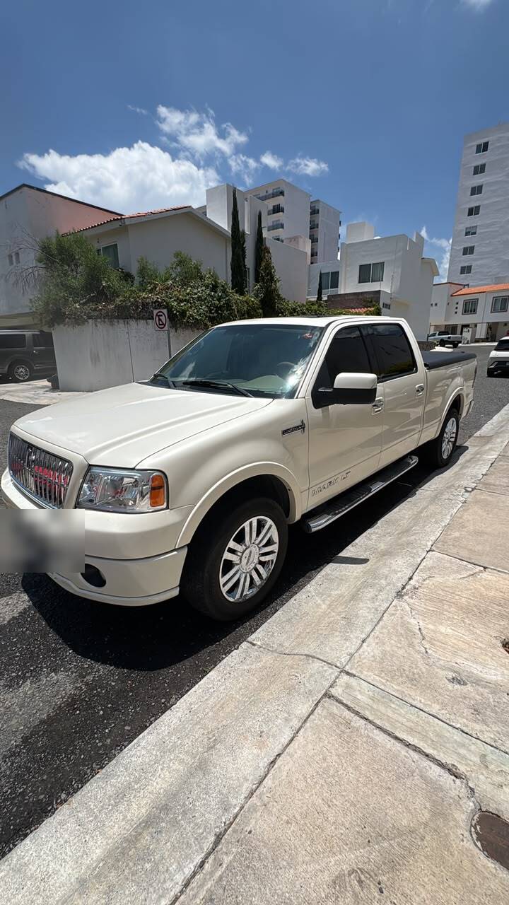 Pick-up Lincoln lavada a domicilio